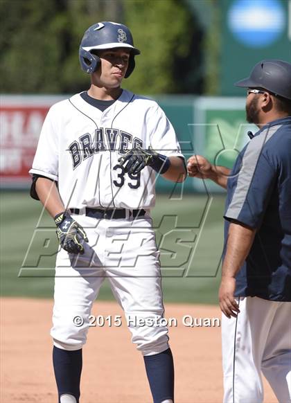 Thumbnail 2 in JSerra Catholic vs. St. John Bosco photogallery.