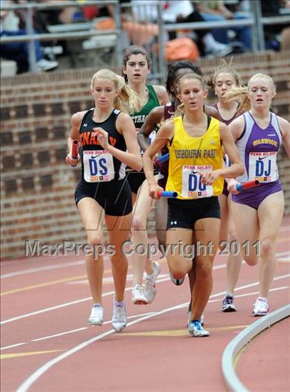 Thumbnail 3 in 117th Penn Relays (Girls 4x800 Large Schools Event 106) photogallery.