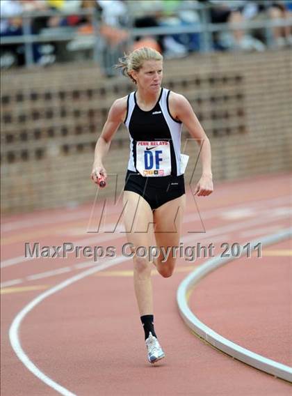 Thumbnail 2 in 117th Penn Relays (Girls 4x800 Large Schools Event 106) photogallery.