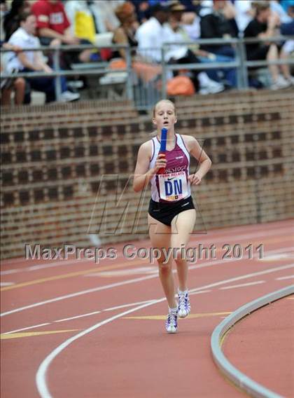 Thumbnail 3 in 117th Penn Relays (Girls 4x800 Large Schools Event 106) photogallery.