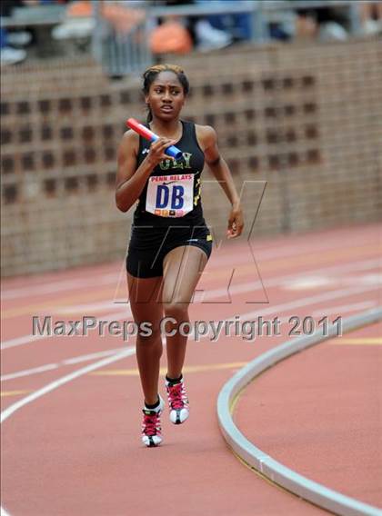 Thumbnail 2 in 117th Penn Relays (Girls 4x800 Large Schools Event 106) photogallery.