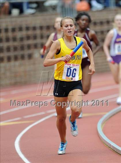 Thumbnail 1 in 117th Penn Relays (Girls 4x800 Large Schools Event 106) photogallery.