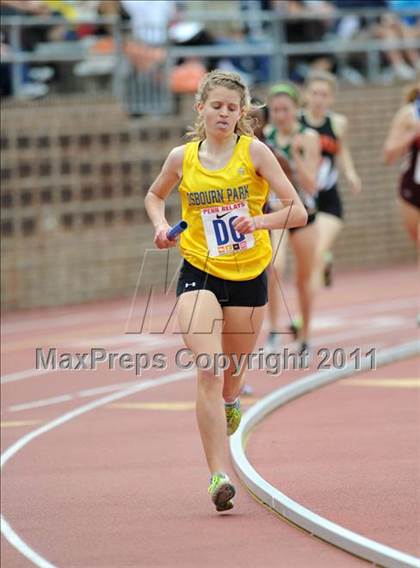 Thumbnail 2 in 117th Penn Relays (Girls 4x800 Large Schools Event 106) photogallery.