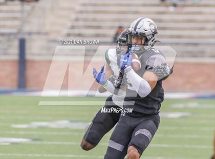Thumbnail 1 in Prosper vs. Guyer (UIL 6A Regional Quarterfinal) photogallery.