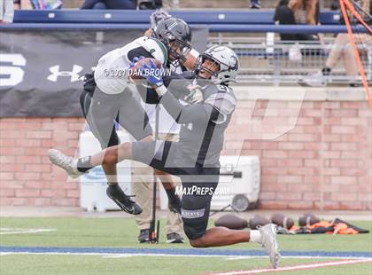 Thumbnail 2 in Prosper vs. Guyer (UIL 6A Regional Quarterfinal) photogallery.