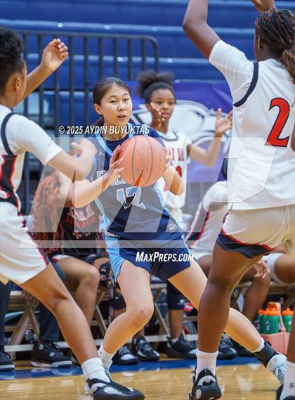 Thumbnail 2 in Emerson vs. Cedar Hill (Allen Eagles Hoopfest) photogallery.