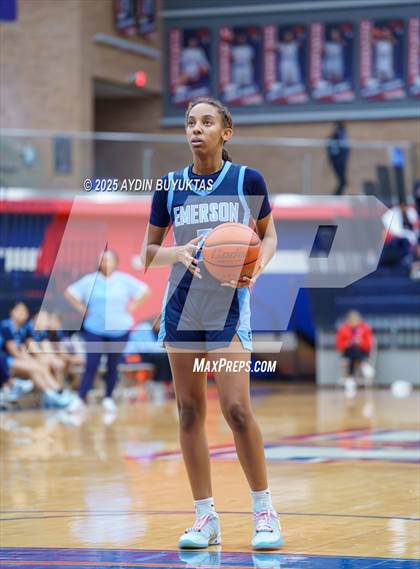 Thumbnail 1 in Emerson vs. Cedar Hill (Allen Eagles Hoopfest) photogallery.