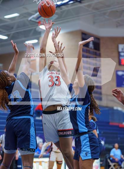 Thumbnail 1 in Emerson vs. Cedar Hill (Allen Eagles Hoopfest) photogallery.