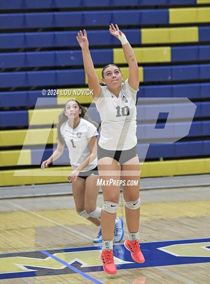 Thumbnail 3 in Santa Fe vs Shiprock (Tourtnament of Champions at Santa Fe High) photogallery.