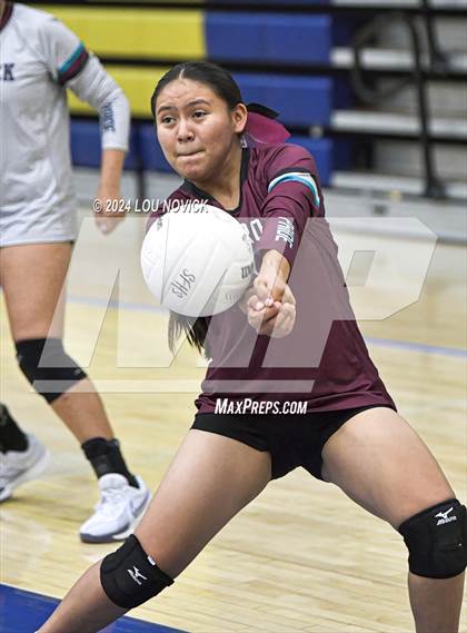 Thumbnail 1 in Santa Fe vs Shiprock (Tourtnament of Champions at Santa Fe High) photogallery.