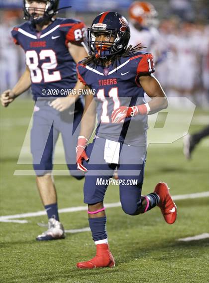 Thumbnail 2 in Madison Central @ South Panola photogallery.