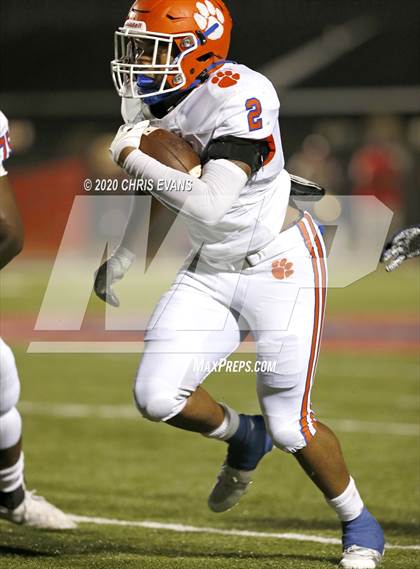 Thumbnail 2 in Madison Central @ South Panola photogallery.