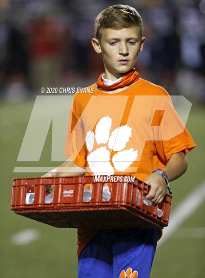 Thumbnail 2 in Madison Central @ South Panola photogallery.