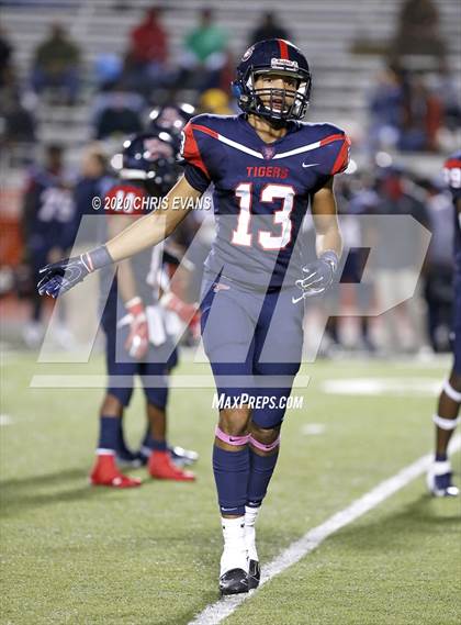 Thumbnail 3 in Madison Central @ South Panola photogallery.