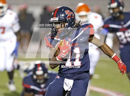 Thumbnail 2 in Madison Central @ South Panola photogallery.