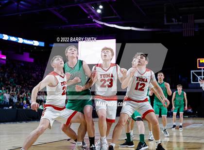 Thumbnail 2 in Sanford vs. Yuma (CHSAA 2A Boys Championship) photogallery.
