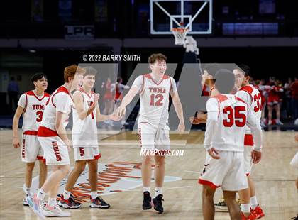 Thumbnail 1 in Sanford vs. Yuma (CHSAA 2A Boys Championship) photogallery.