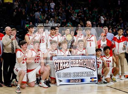Thumbnail 2 in Sanford vs. Yuma (CHSAA 2A Boys Championship) photogallery.