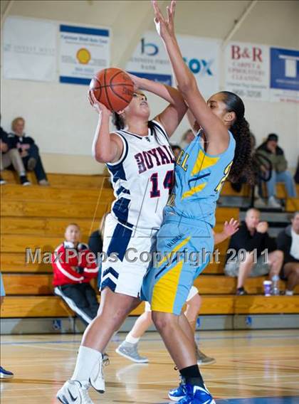 Thumbnail 1 in San Marcos vs Channel Islands (Gold Coast Tournament) photogallery.