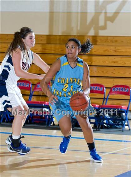 Thumbnail 1 in San Marcos vs Channel Islands (Gold Coast Tournament) photogallery.