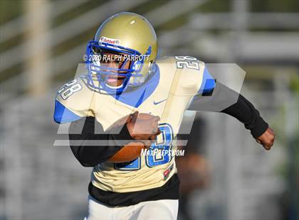 Thumbnail 2 in Ridge Point vs Fort Bend Elkins photogallery.