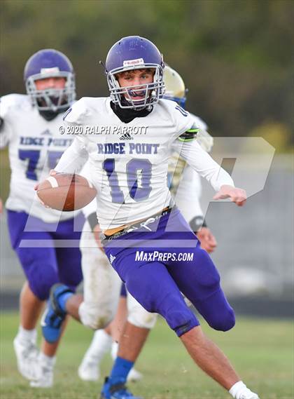 Thumbnail 3 in Ridge Point vs Fort Bend Elkins photogallery.