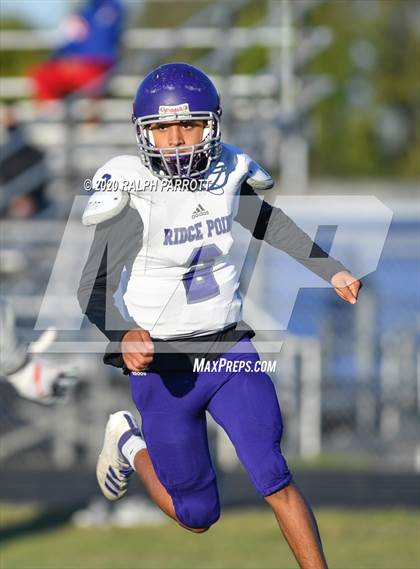 Thumbnail 3 in Ridge Point vs Fort Bend Elkins photogallery.