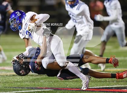 Thumbnail 3 in Silver Valley vs Maranatha photogallery.