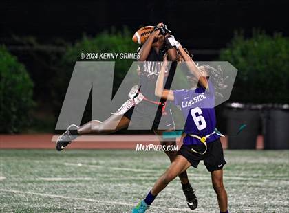 Thumbnail 1 in Tri-Cities @ Lakeside photogallery.