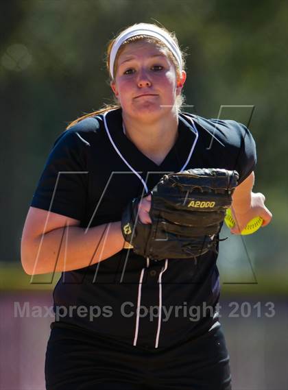 Thumbnail 3 in Foster vs Galveston Ball (1st Capitol Classic) photogallery.