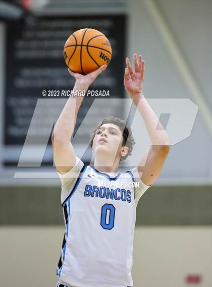 Thumbnail 1 in Arroyo Grande @ Clovis North photogallery.