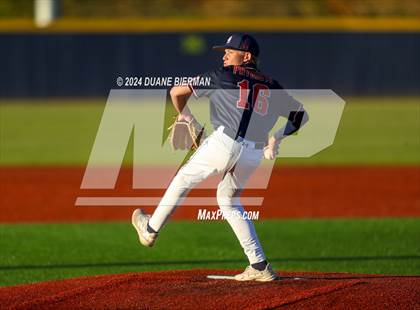 Thumbnail 1 in Oxford vs Lewisburg photogallery.