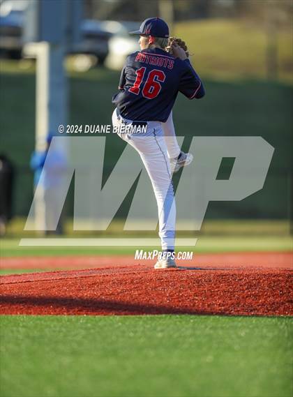 Thumbnail 3 in Oxford vs Lewisburg photogallery.