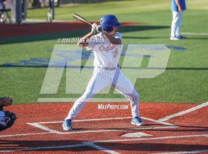 Thumbnail 2 in Oxford vs Lewisburg photogallery.