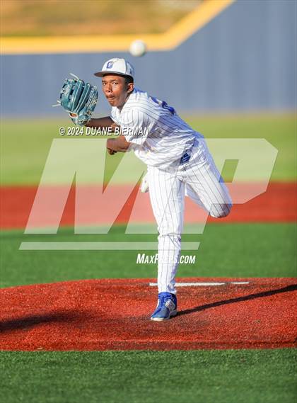 Thumbnail 3 in Oxford vs Lewisburg photogallery.