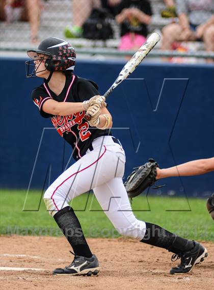 Thumbnail 3 in Mansfield Legacy vs Lovejoy (UIL 4A Regional Final) photogallery.