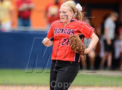 Thumbnail 2 in Mansfield Legacy vs Lovejoy (UIL 4A Regional Final) photogallery.