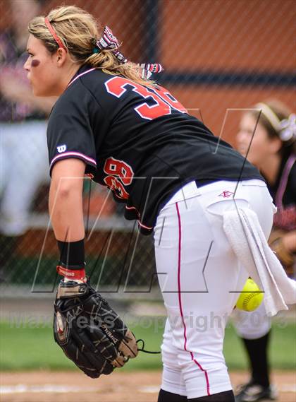 Thumbnail 3 in Mansfield Legacy vs Lovejoy (UIL 4A Regional Final) photogallery.