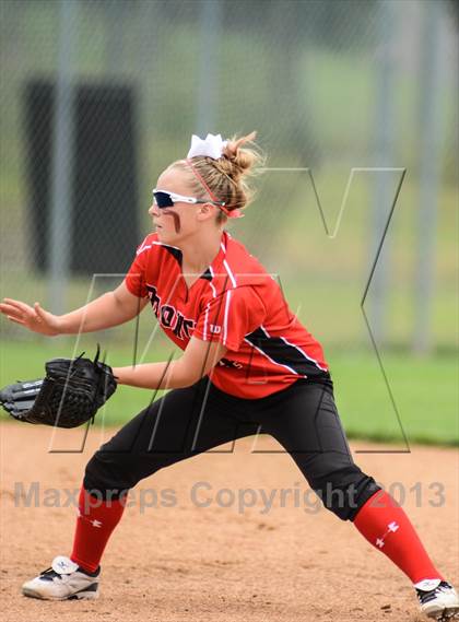 Thumbnail 3 in Mansfield Legacy vs Lovejoy (UIL 4A Regional Final) photogallery.