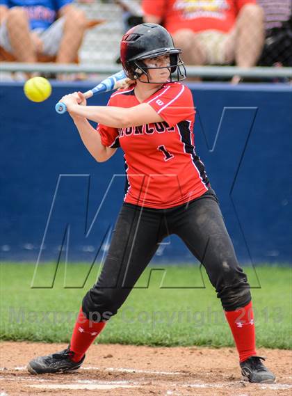 Thumbnail 2 in Mansfield Legacy vs Lovejoy (UIL 4A Regional Final) photogallery.