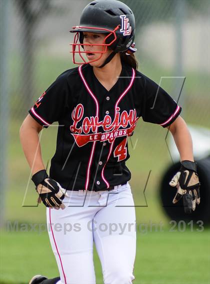 Thumbnail 2 in Mansfield Legacy vs Lovejoy (UIL 4A Regional Final) photogallery.