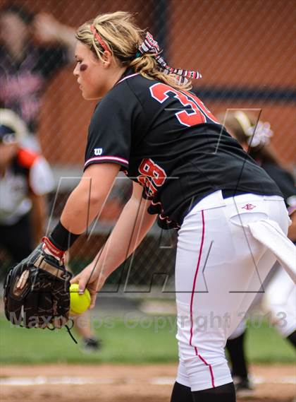 Thumbnail 2 in Mansfield Legacy vs Lovejoy (UIL 4A Regional Final) photogallery.