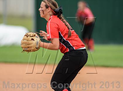 Thumbnail 3 in Mansfield Legacy vs Lovejoy (UIL 4A Regional Final) photogallery.