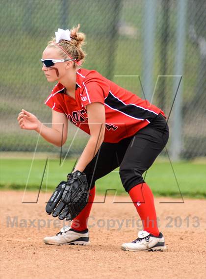Thumbnail 3 in Mansfield Legacy vs Lovejoy (UIL 4A Regional Final) photogallery.