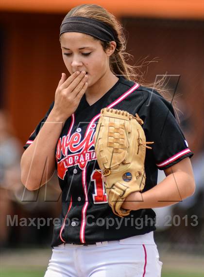 Thumbnail 2 in Mansfield Legacy vs Lovejoy (UIL 4A Regional Final) photogallery.