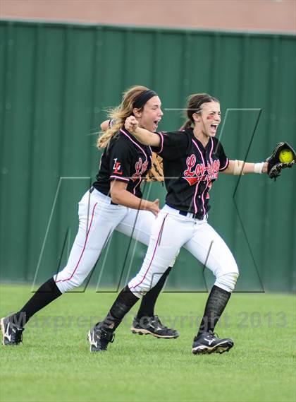 Thumbnail 2 in Mansfield Legacy vs Lovejoy (UIL 4A Regional Final) photogallery.
