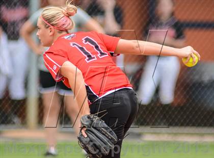 Thumbnail 3 in Mansfield Legacy vs Lovejoy (UIL 4A Regional Final) photogallery.