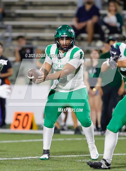 Thumbnail 1 in Upland @ La Habra photogallery.