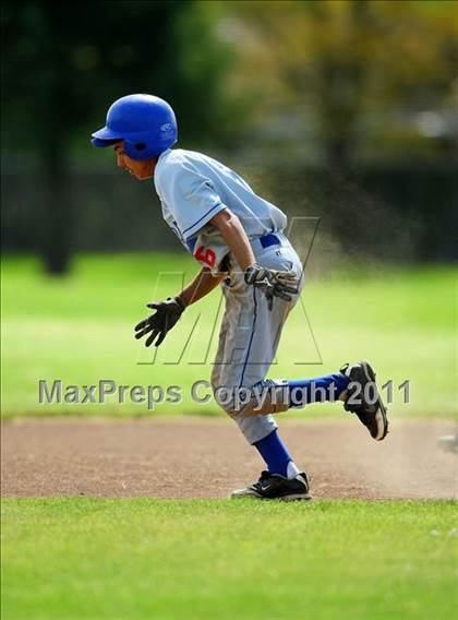 Thumbnail 2 in Liberty Ranch vs. Christian Brothers photogallery.