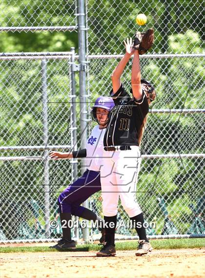 Thumbnail 3 in Marion County @ Lookout Valley photogallery.